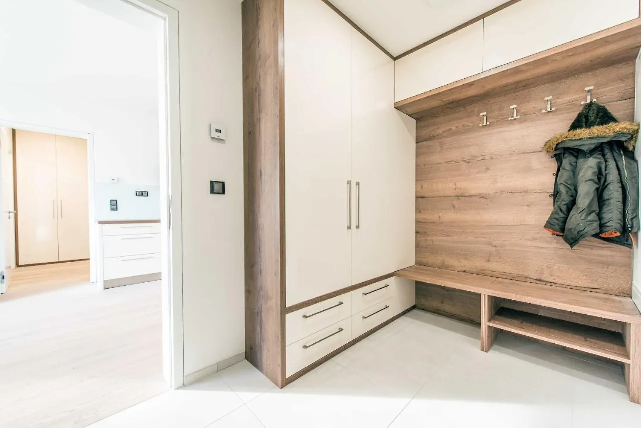 Quiet & New Apartment Near City Center With Garage Prague Czech Republic