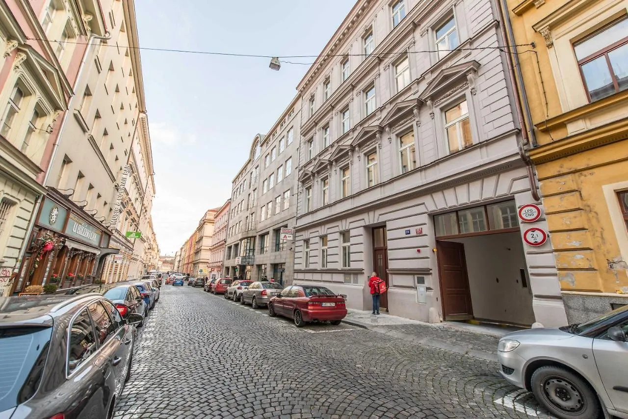 Quiet & New Apartment Near City Center With Garage Prague Czech Republic