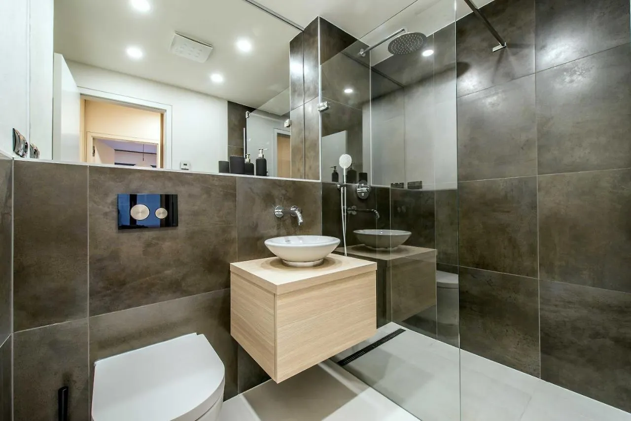 Quiet & New Apartment Near City Center With Garage Prague 0*,
